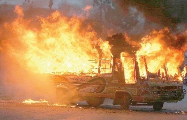 5 people killed in Khuzdar bus fire