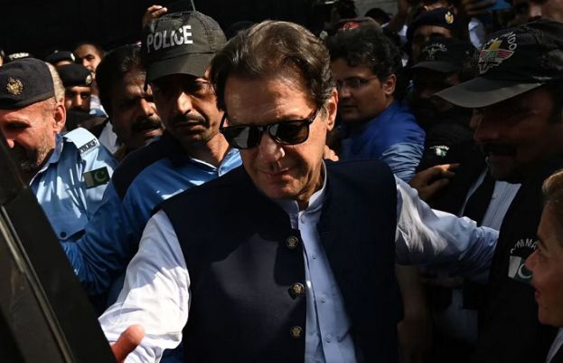 Imran moves IHC for bail in Toshakhana, £190 million corruption cases
