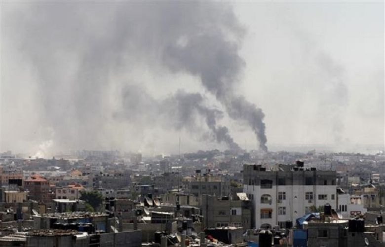 Israeli military bombs refugee camp in Gaza Strip