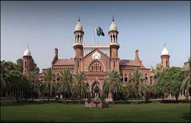 Smog, private offices could be closed for a week: LHC 