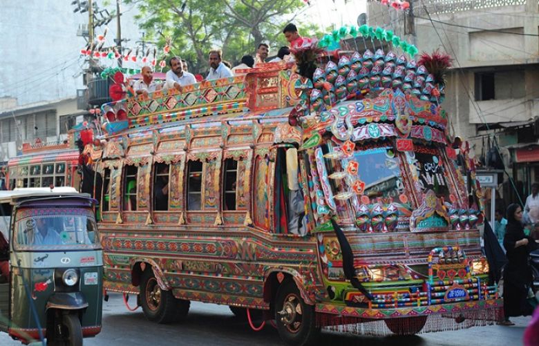 Punjab govt decides in principle to resume public transport service