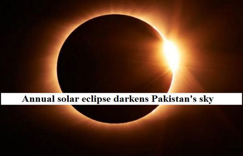 Solar eclipse darkens Pakistan&#039;s sky