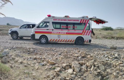 One killed, 12 injured in DIK attack on gas company convoy
