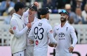 Second Test: England beat Pakistan at Lord's to claim three-match series