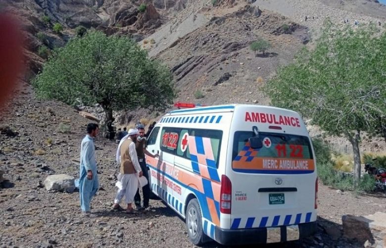 passenger van plunges into ravine near Balochistan&#039;s Killa Saifullah