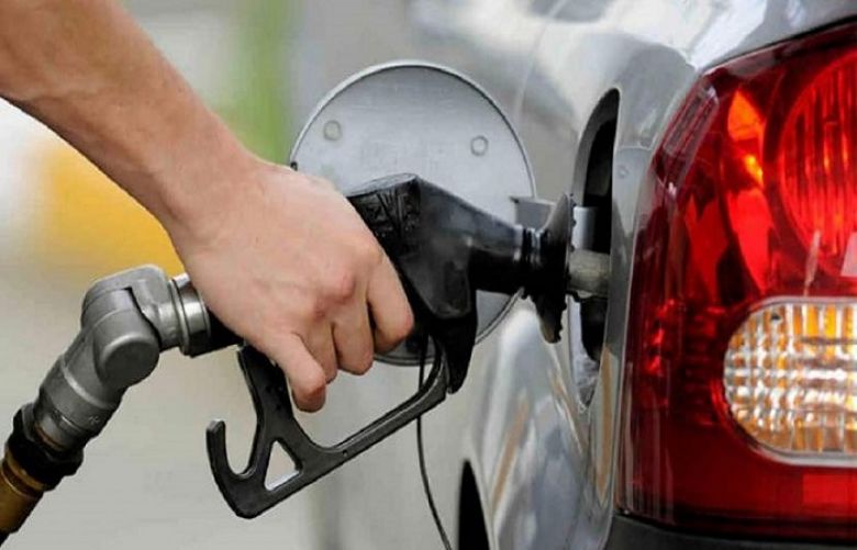 OGRA recommends decreasing petrol price by Rs5.26 per litre