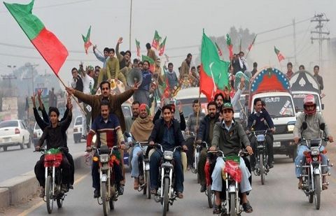 PTI stages power show in Sialkot today