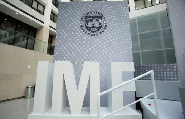 IMF team reaches Pakistan to discuss new larger programme