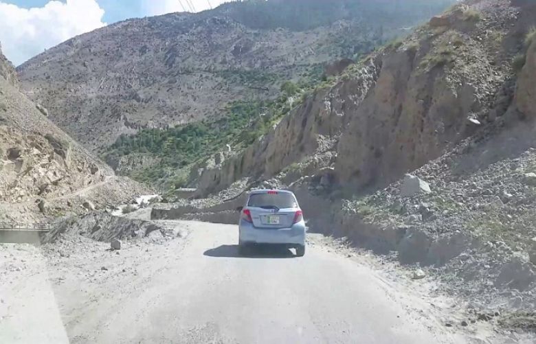 Gilgit-Skardu and Gilgit-Astore roads restored for traffic