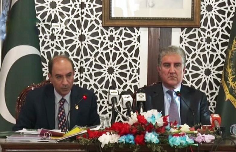 Foreign Minister Shah Mehmood Qureshi and OIC&#039;s Special Envoy for Jammu and Kashmir Ambassador Yousef M. Al Dobeay