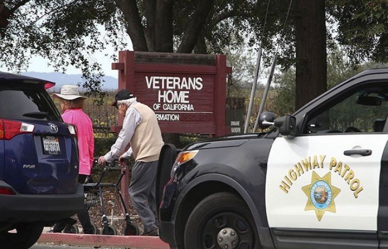 Three women, suspect dead in California hostage standoff
