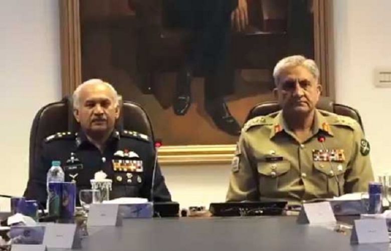 Army Chief General Qamar Javed Bajwa on Monday met Chief of the Air Staff Air Chief Marshal Mujahid Anwar Khan in Islamabad.