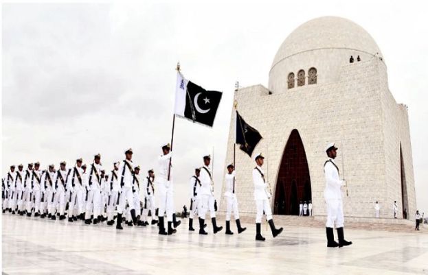 Change of guard ceremony held at Quaid's mausoleum in Karachi