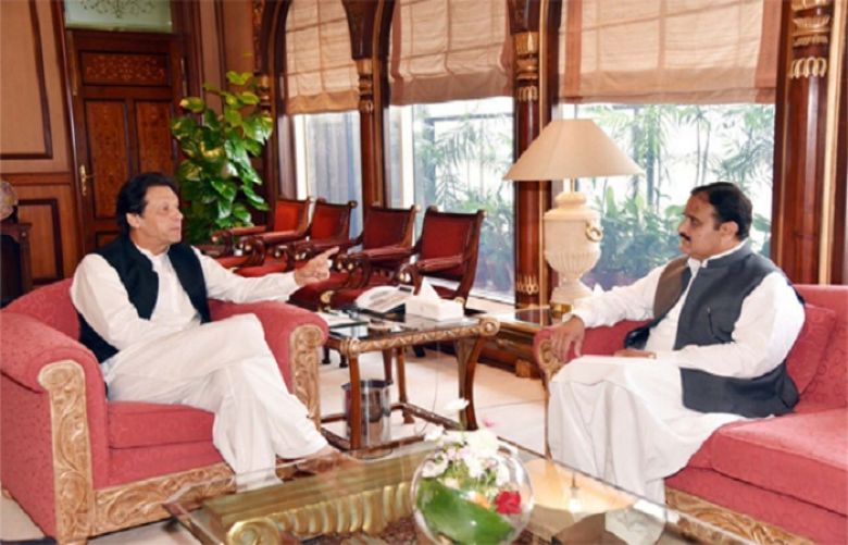 PM calls Punjab CM to get briefing of provincial ministers performance