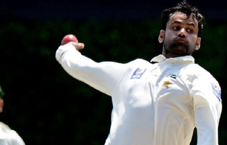 Hafeez clears bowling test, allowed to bowl in international cricket