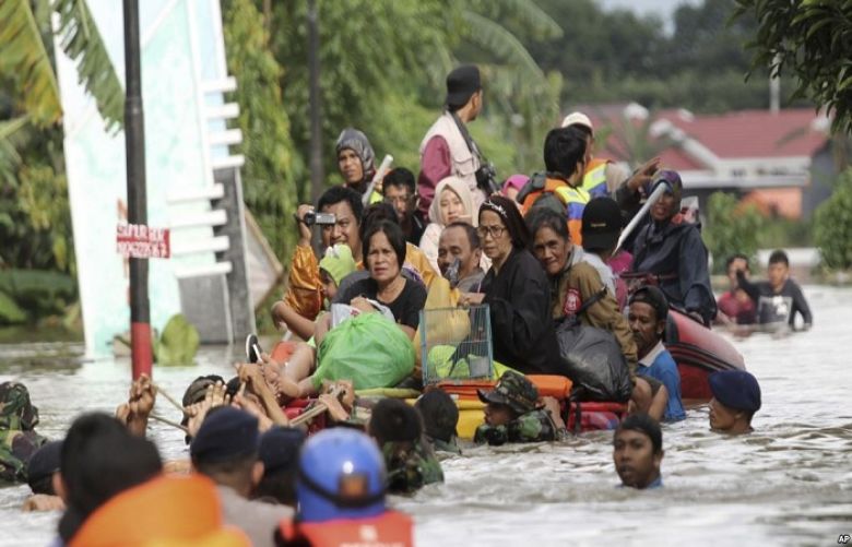 Death toll from Indonesian floods, landslides, climbs to 59