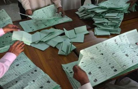 Voting for NA-193 Rajanpur by-poll underway