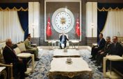 CDF Munir discusses regional security with Turkish civil-military leadership in Ankara