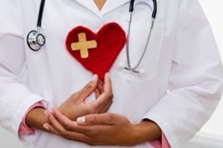 Heart attack patients treated off-hours do as well
