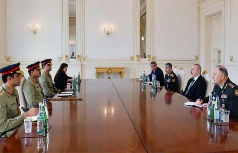 سی او اے ایس منیر سے ملاقات میں آذربائیجان کے اعلیٰ رہنماؤں نے فوجی تعلقات کو نئی سطح پر لے جانے کا عزم کیا – ایسا ٹی وی