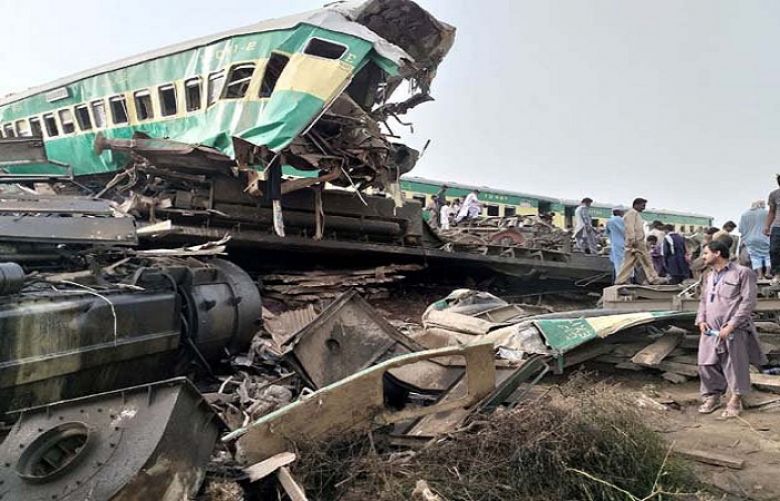 Sadiqabad train accident has held the driver responsible for a passenger train accident
