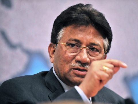 Musharraf's lawyer presents notification of 2007 emergency before Special Court