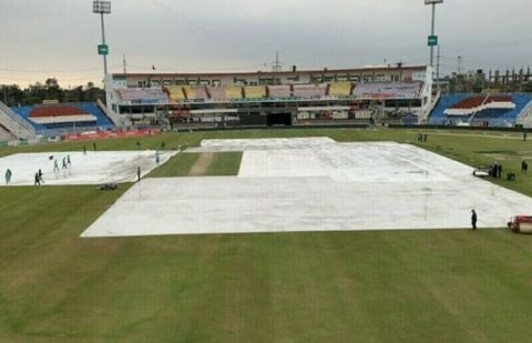 Lahore Qalandars, Peshawar Zalmi match abandoned due to rain