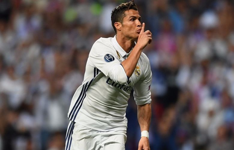 Ronaldo Sets 18 Goals Record in Champions League