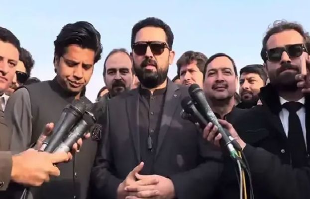 Sohail Afridi says he will remain KP CM until jailed Imran issues new directions