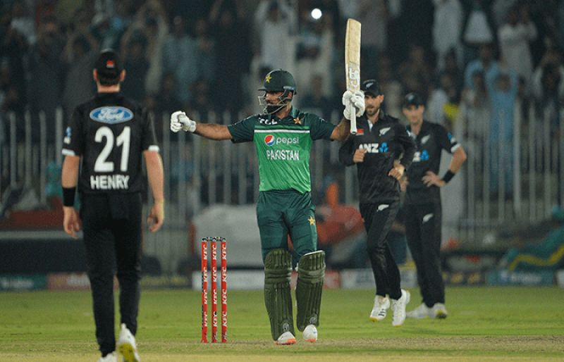 2nd ODI: New Zealand set 337 runs target for Pakistan