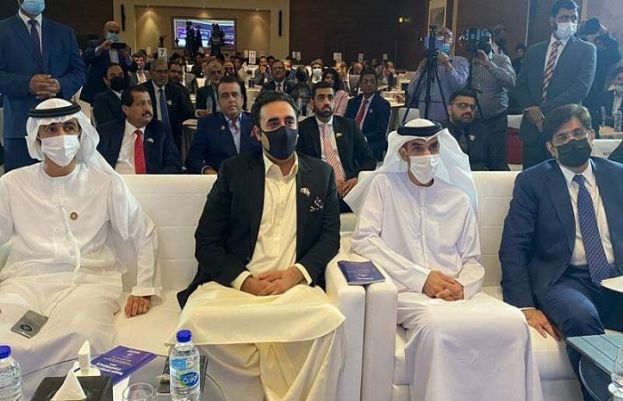 Sindh govt signs 6 MoUs for province's infrastructure at investment summit in Dubai