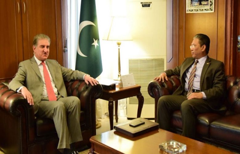  FM Qureshi express desire to strengthen relations with Malaysia