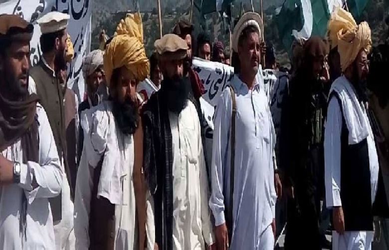 Protest in South Waziristan against the killing of eight tribesmen in Afghanistan