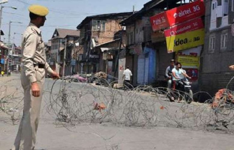 Restrictions in Srinagar to prevent Lal Chowk march