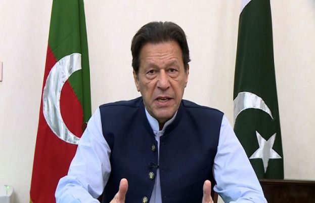 Imran Khan announces PTI power show at Minar-e-Pakistan on Wednesday