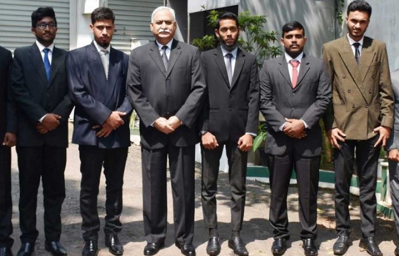 Pakistan awards scholarships to nine Sri Lanka students