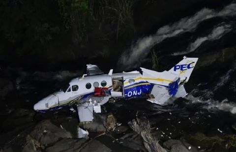 Plane crash in Brazil kills seven