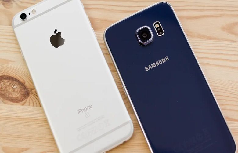 Apple overtakes Samsung as world&#039;s top smartphone seller