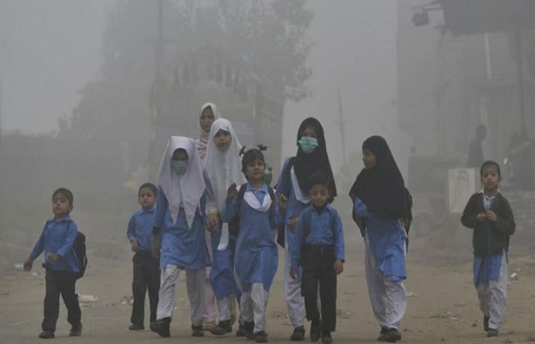 Winter vacations extended for one week in Lahore schools