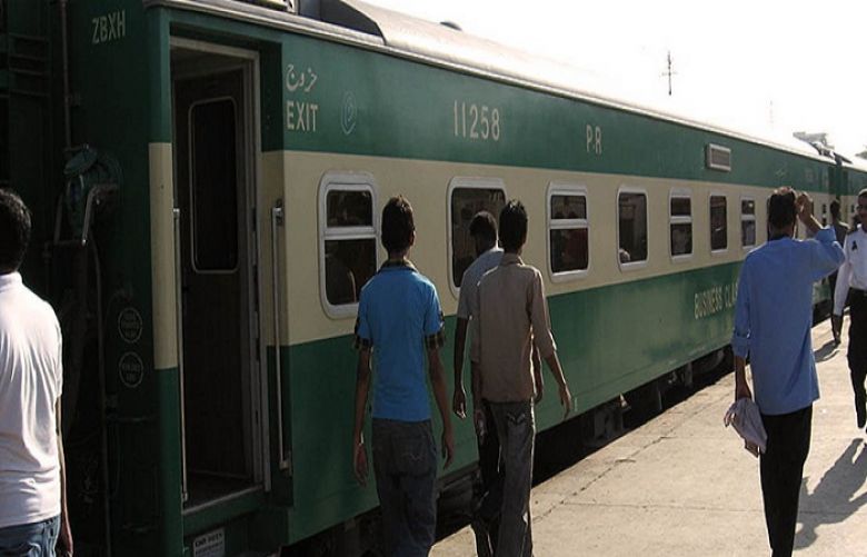 Pakistan Railways reduces fares by 25pc on Eidul Azha