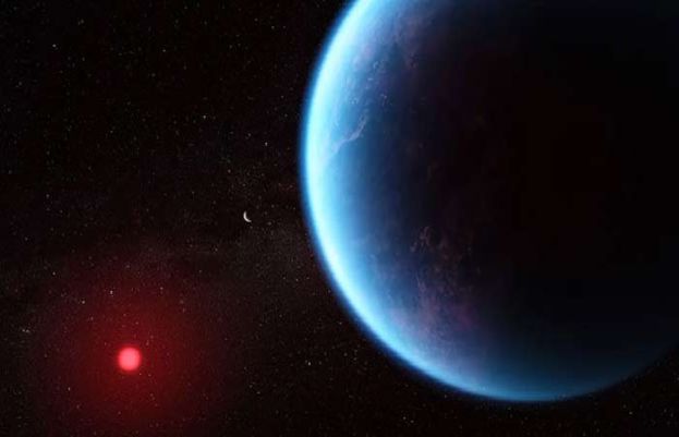 Scientists finally find signs of life on planet twice the size of Earth