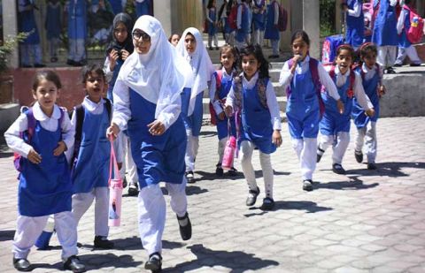 KP announces new school timings for Ramadan 2024