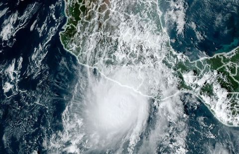 ‘Potentially catastrophic’ Hurricane Otis hits Mexico
