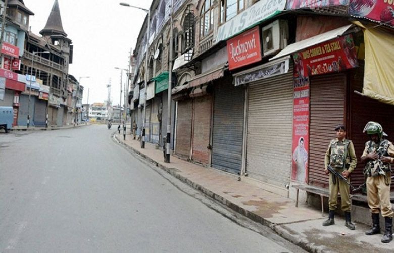 Indian authorities impose curfew in Nowhatta area of Srinagar