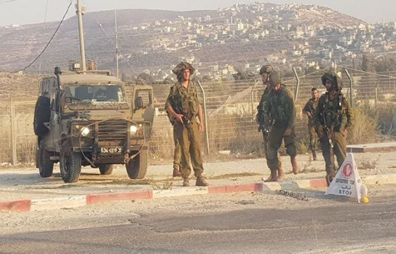 Anti-occupation youths detained by Israeli soldiers in Qalqilya