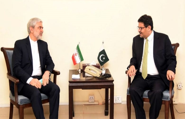 Minister for Finance and Revenue Miftah Ismail and Iranian ambassador to Pakistan Seyed Mohammad Ali Hosseini
