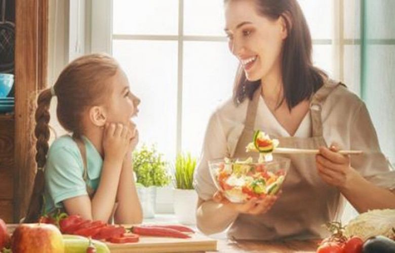 Mom&#039;s healthy lifestyle lowers child&#039;s risk of obesity