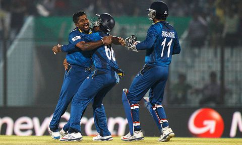 Sri Lanka pull off stunning win to enter World T20 semis