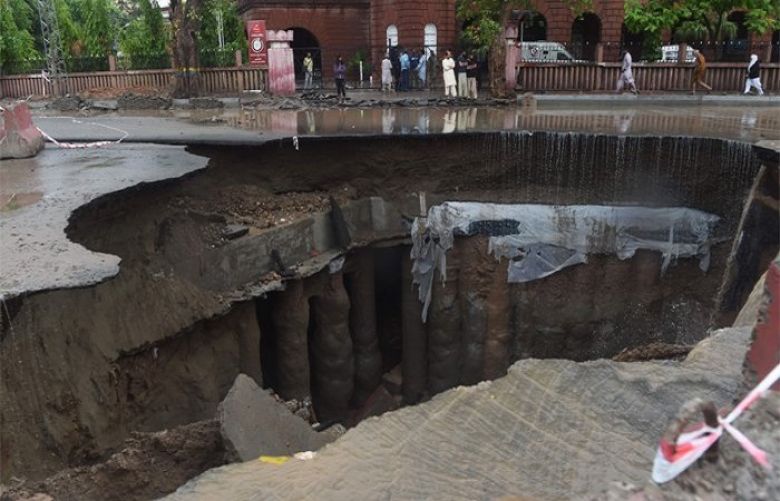 Those responsible for Lahore sinkhole will be punished: Interim transport minister