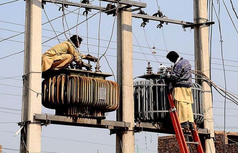Ten power pilferers booked in Faisalabad